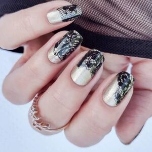 Lacey Business 💅✨ Color STREET NEW Sealed - Long Lasting Nail Polish Strips